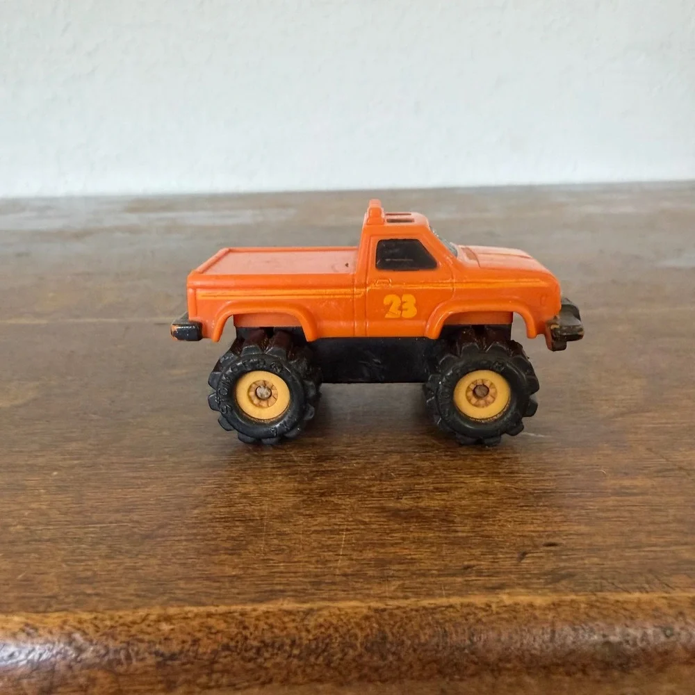 Vintage Schaper‎ Stomper  4X4 Orange 80s Ford Truck McDonalds Toy 23